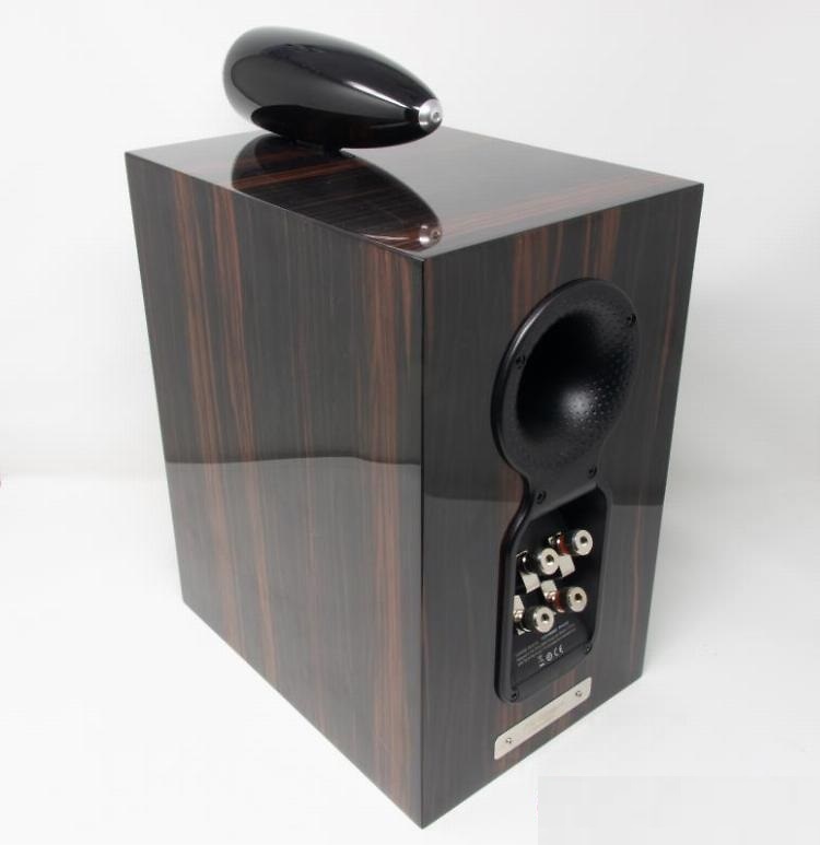 Bowers and Wilkins 705 Signature (pareja) 