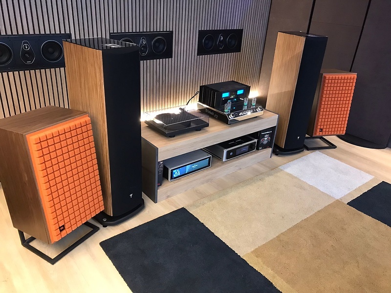 JBL L100 Classic MK en exposición