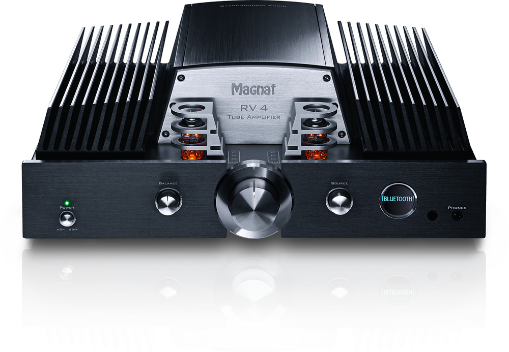 Magnat RV4: amplificador híbrido Magnat RV4: amplificador híbrido