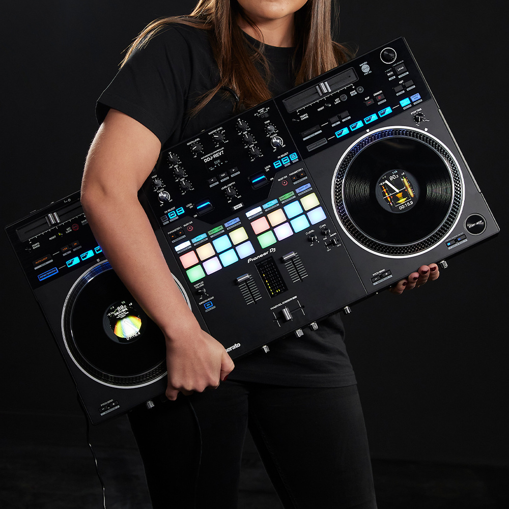 Pioneer DJ DDJ-REV7 