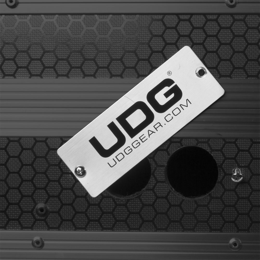 UDG U91081BL - ULTIMATE FLIGHT CASE DENON DJ SC LIVE 4 BLACK PLUS 